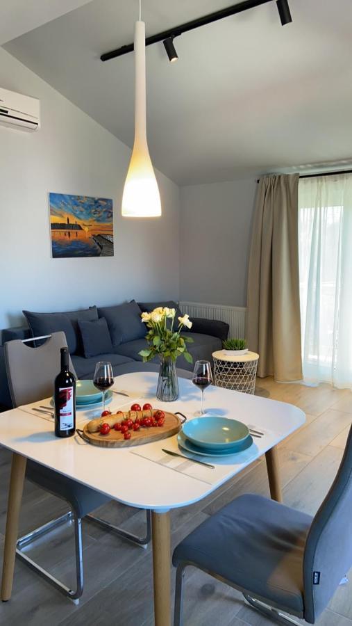 Apartmani Zuzic Porec Exterior photo