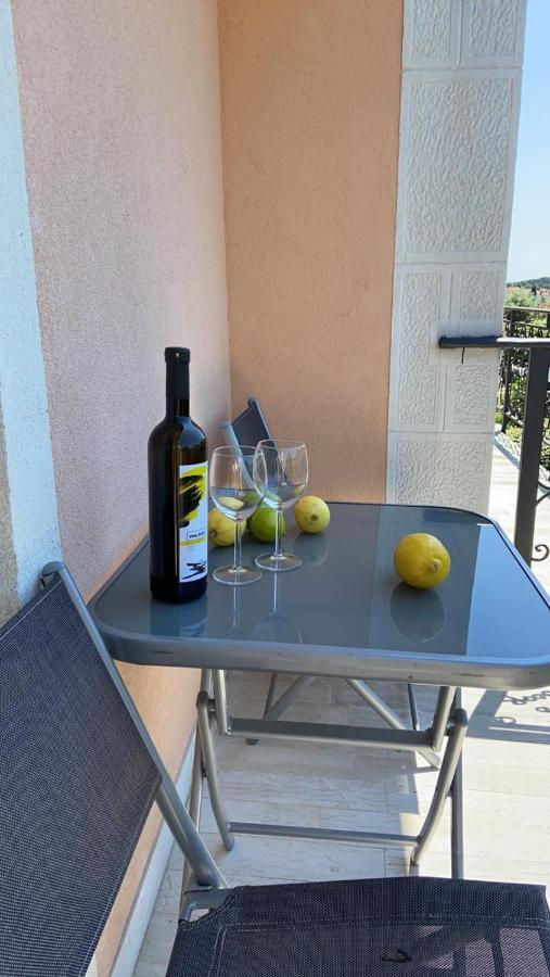 Apartmani Zuzic Porec Exterior photo