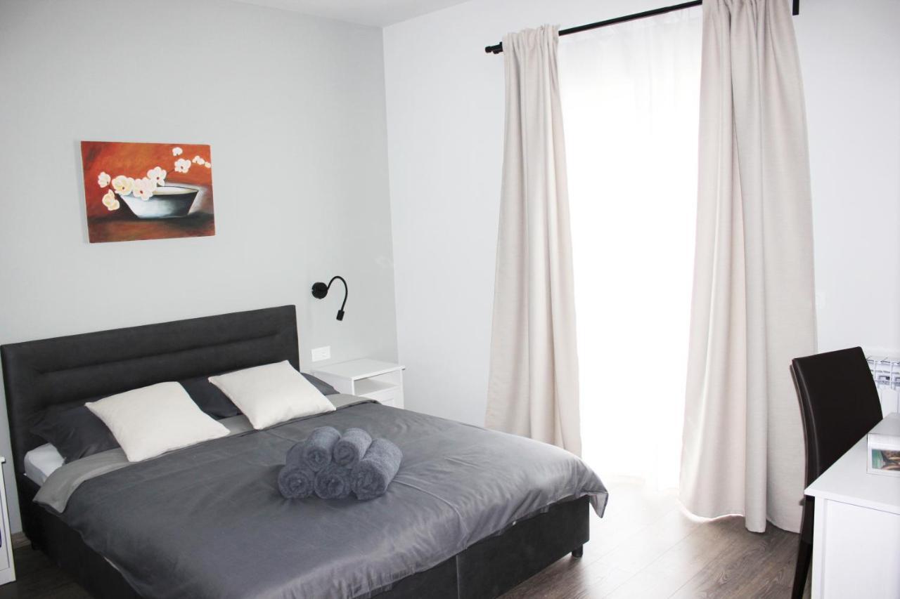 Apartmani Zuzic Porec Exterior photo